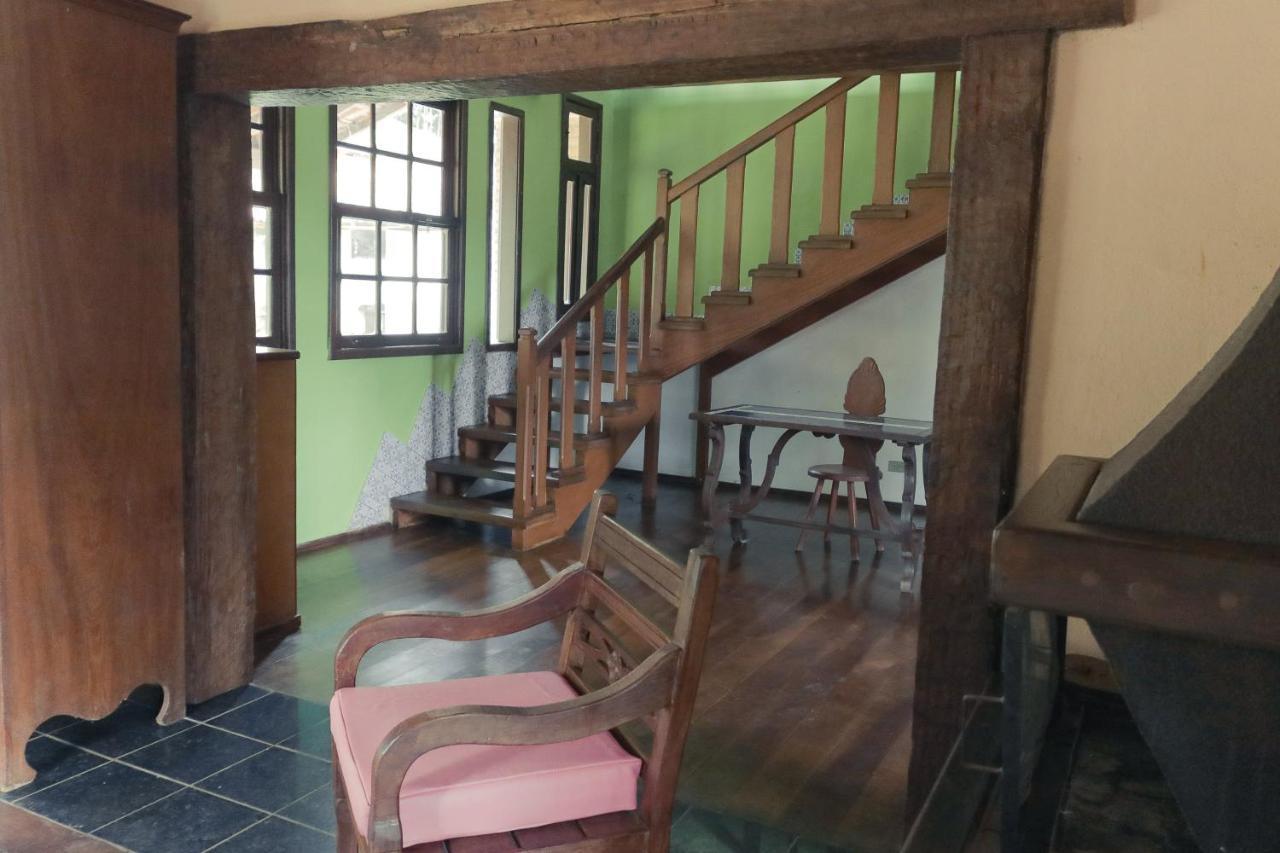 Em tiradentes, Minas Gerais, CASA TÍPICA E ESPAÇOSA EM TERRENO ARBORIZADO Exterior foto